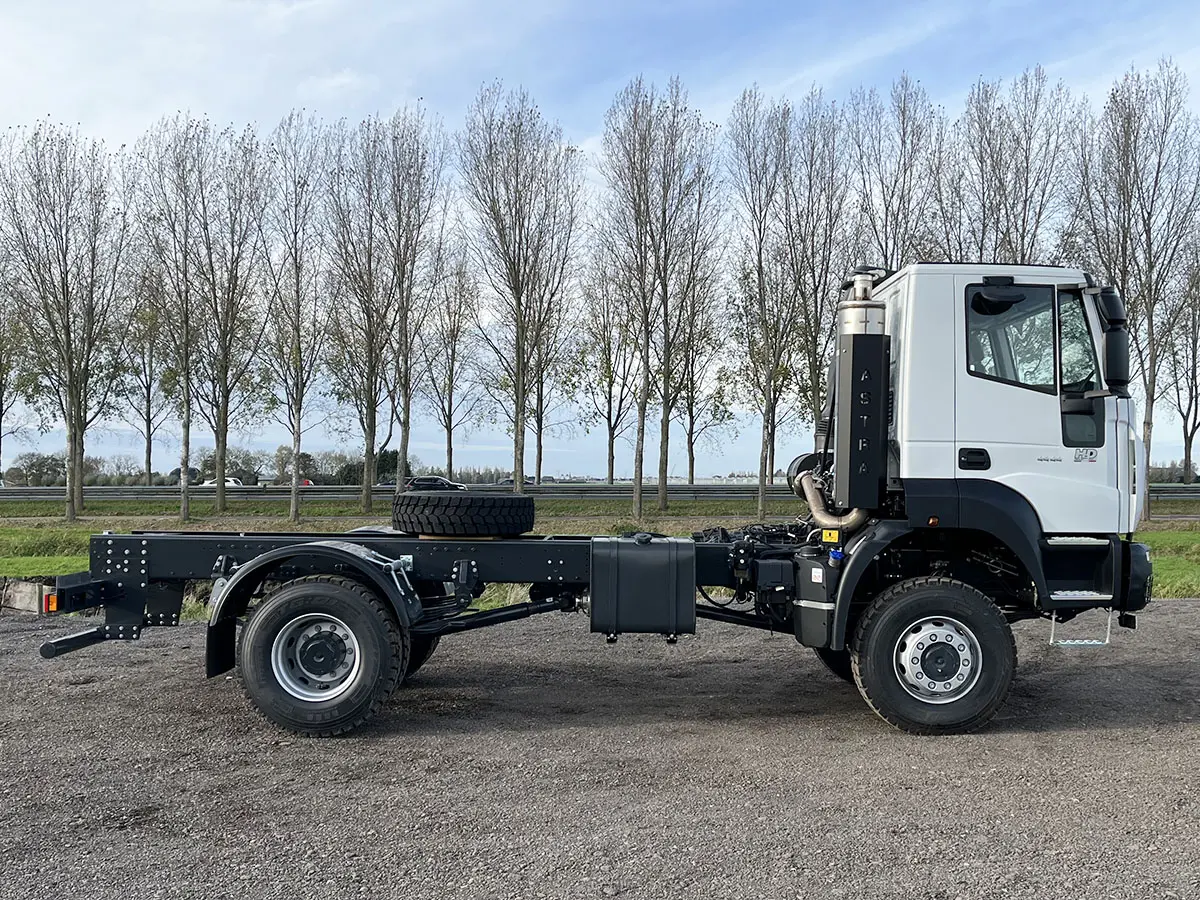 Astra HD9 44.44 Chassis Cabin 4x4 5