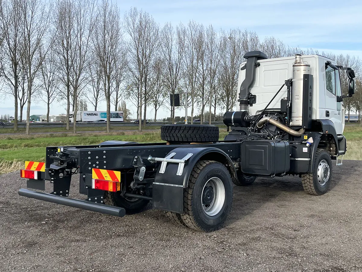Astra HD9 44.44 Chassis Cabin 4x4 6