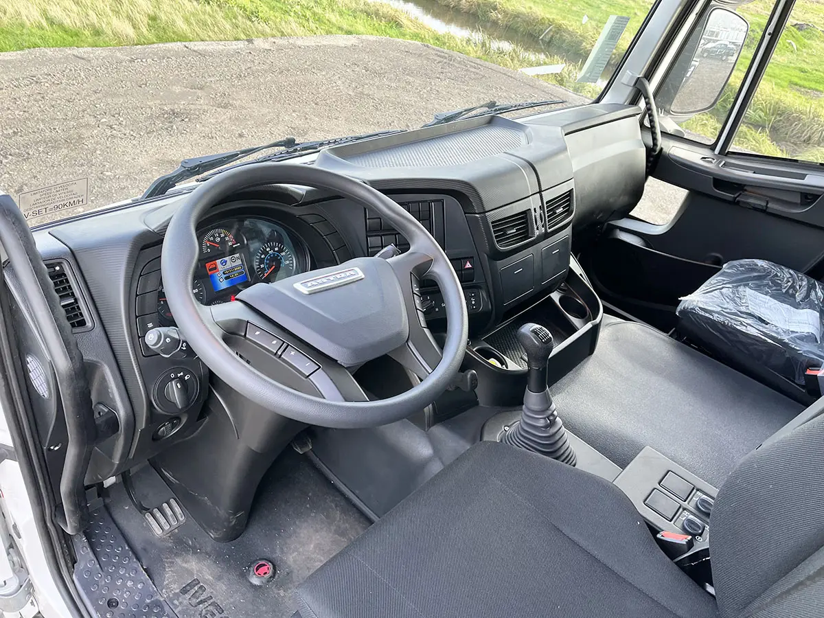 Astra HD9 44.44 Chassis Cabin 4x4 8