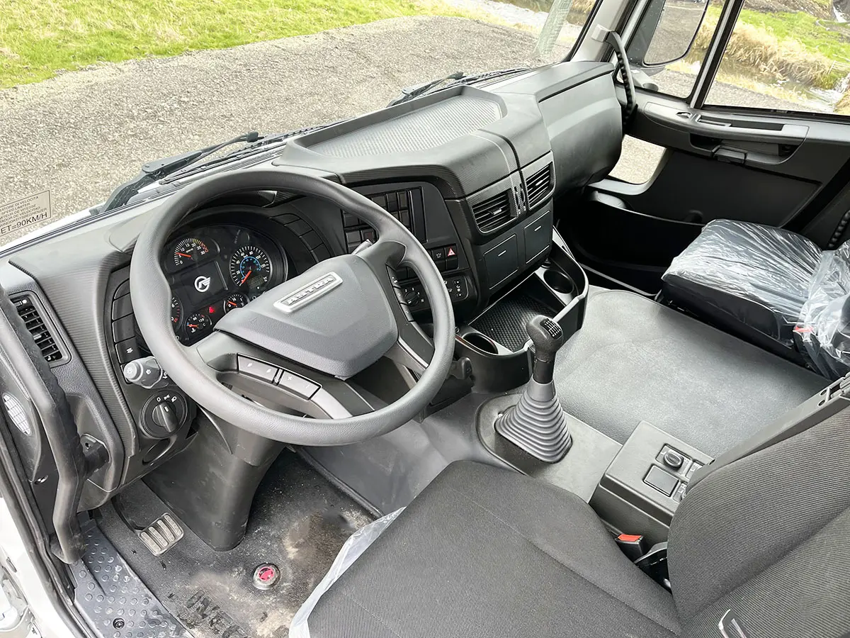 Astra HD9 66.38 Chassis Cabin 6x6 8