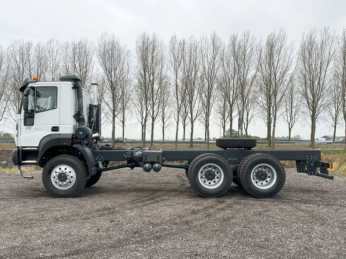 Astra HD9 66.38 Châssis Cabine 6x6 2