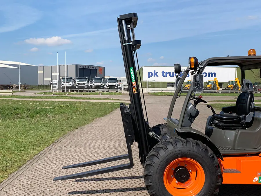 Ausa C350HX4 4x4 Forklift 10
