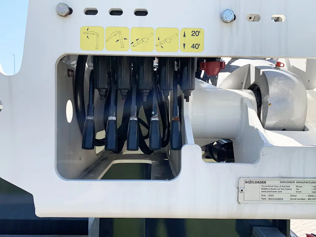 Boxloader Multiloader FHD 3-Axle Container Side Lift Trailer 13