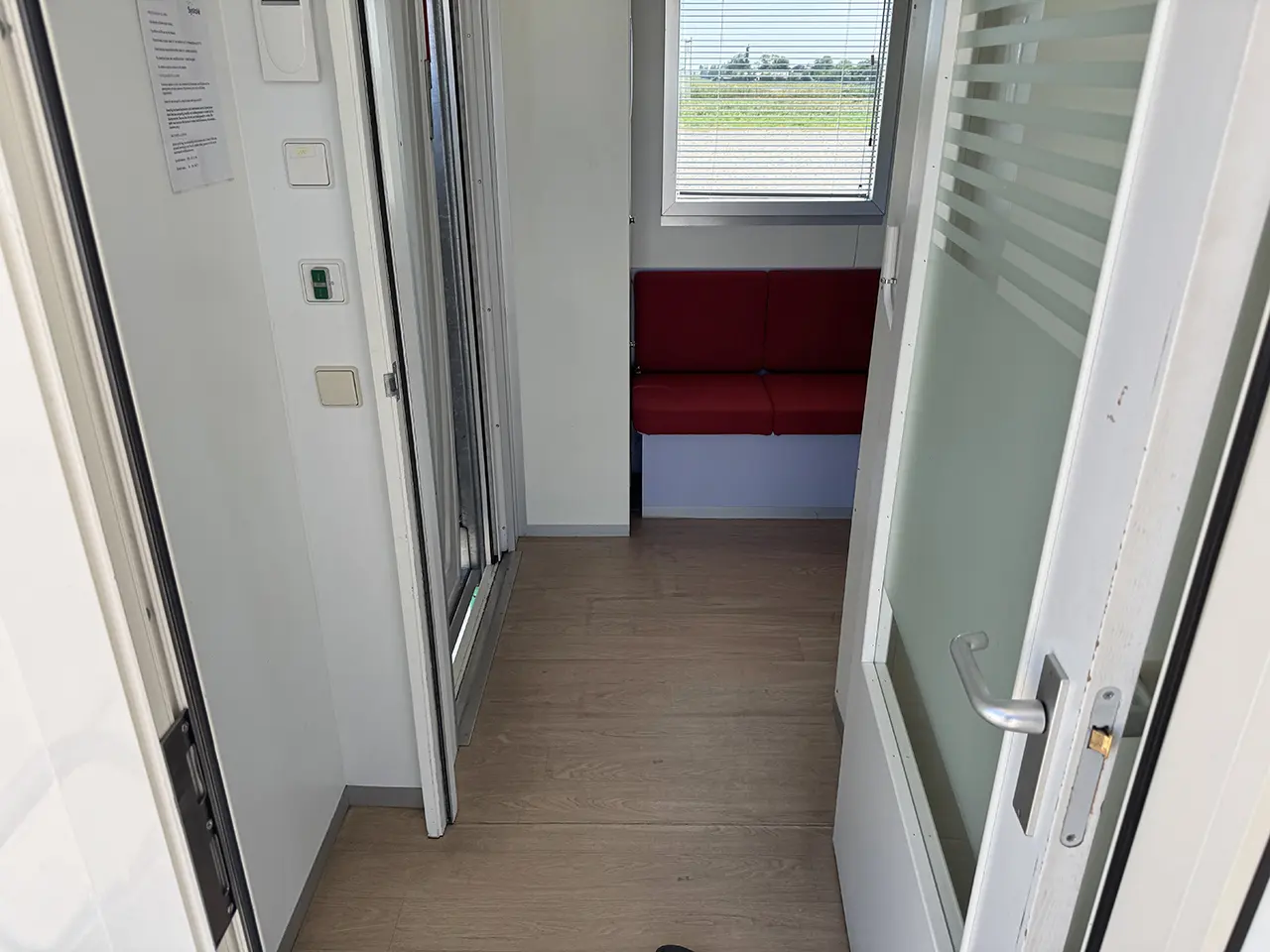 Bulthuis TSAA 54 Medical Hospital Trailer 2-Axle 10