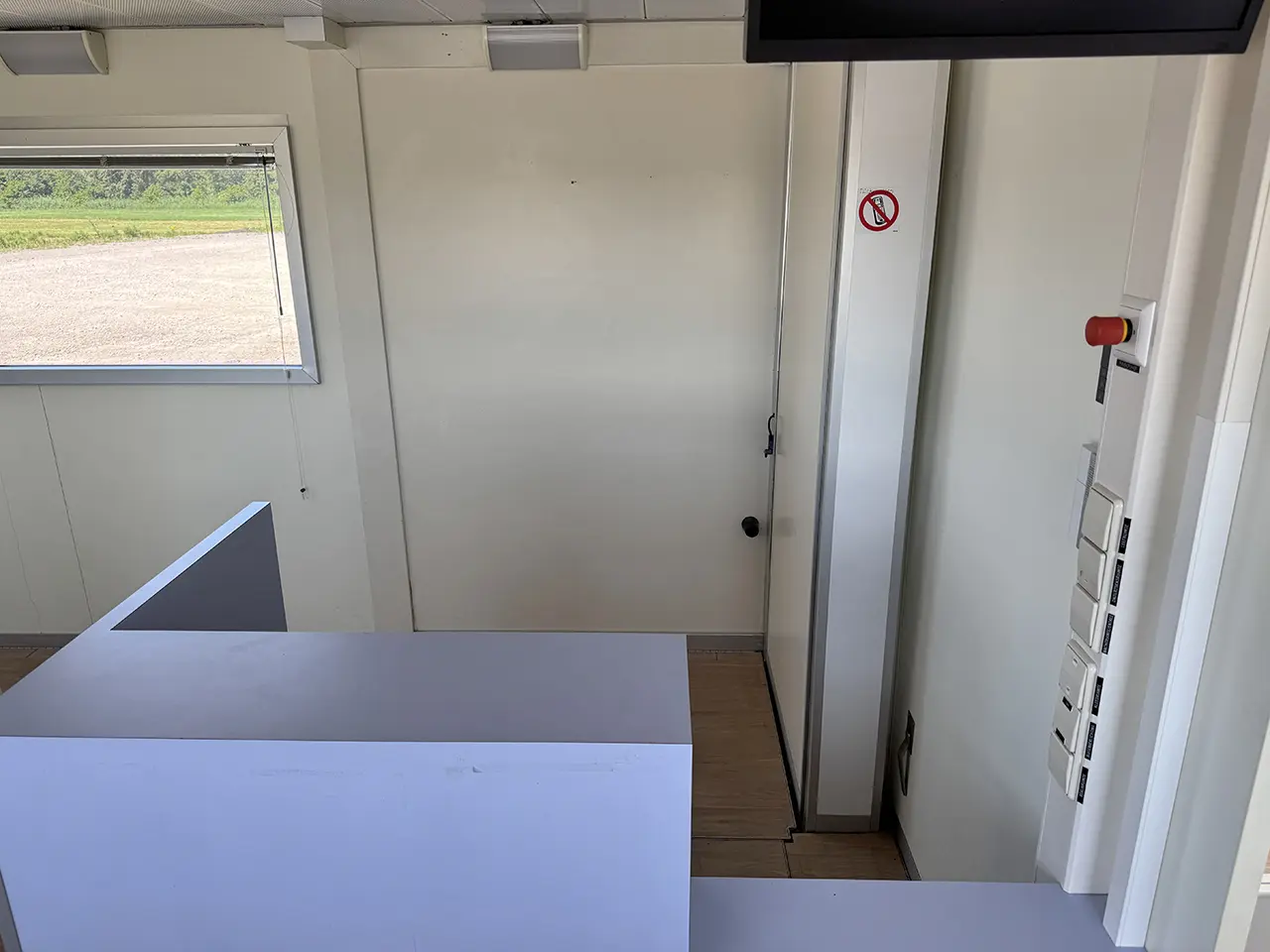Bulthuis TSAA 54 Semi-remorque hôpital mobile 2-Essieux 15