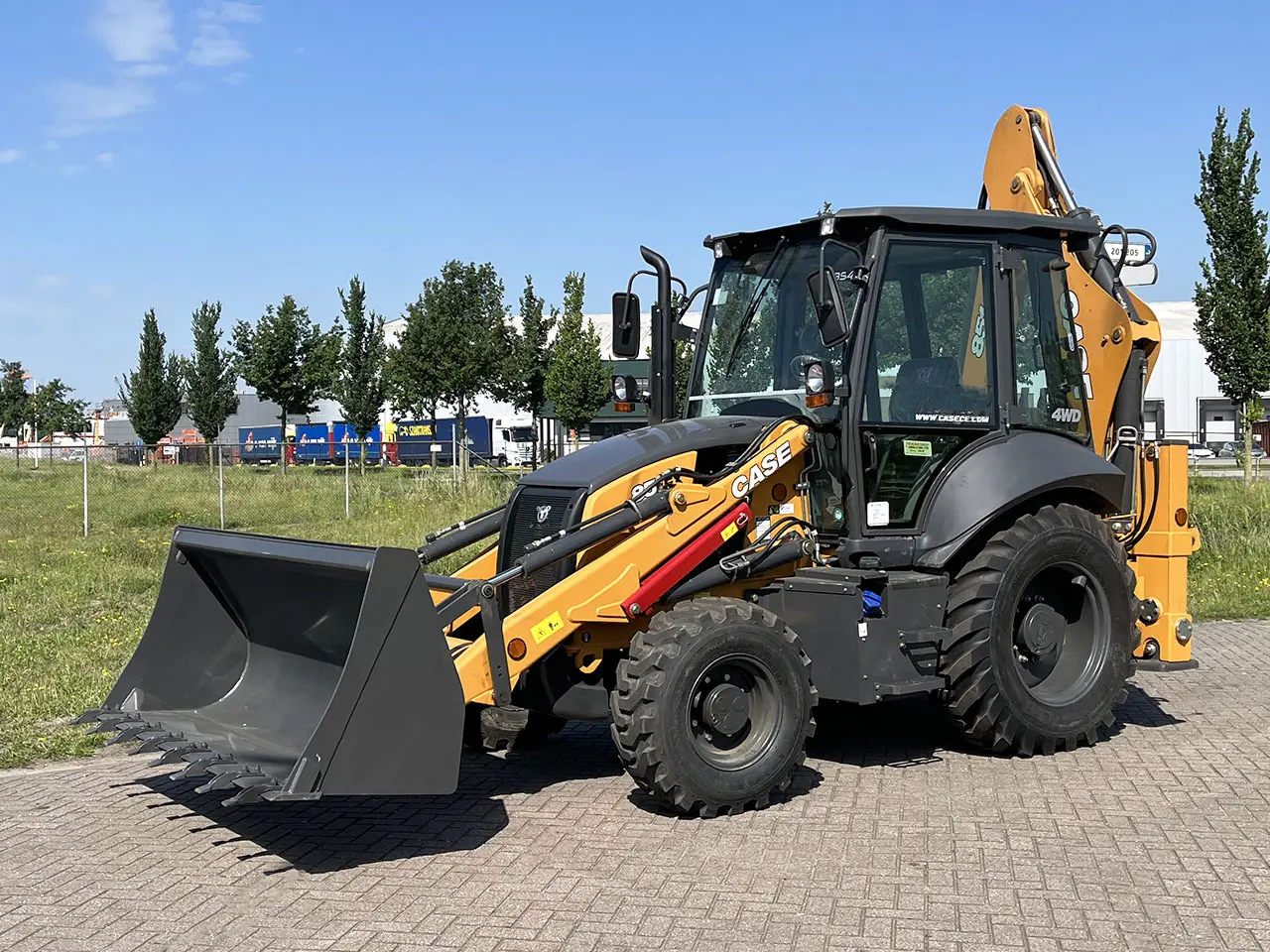 Case 851FX 4x4 Backhoe Loader