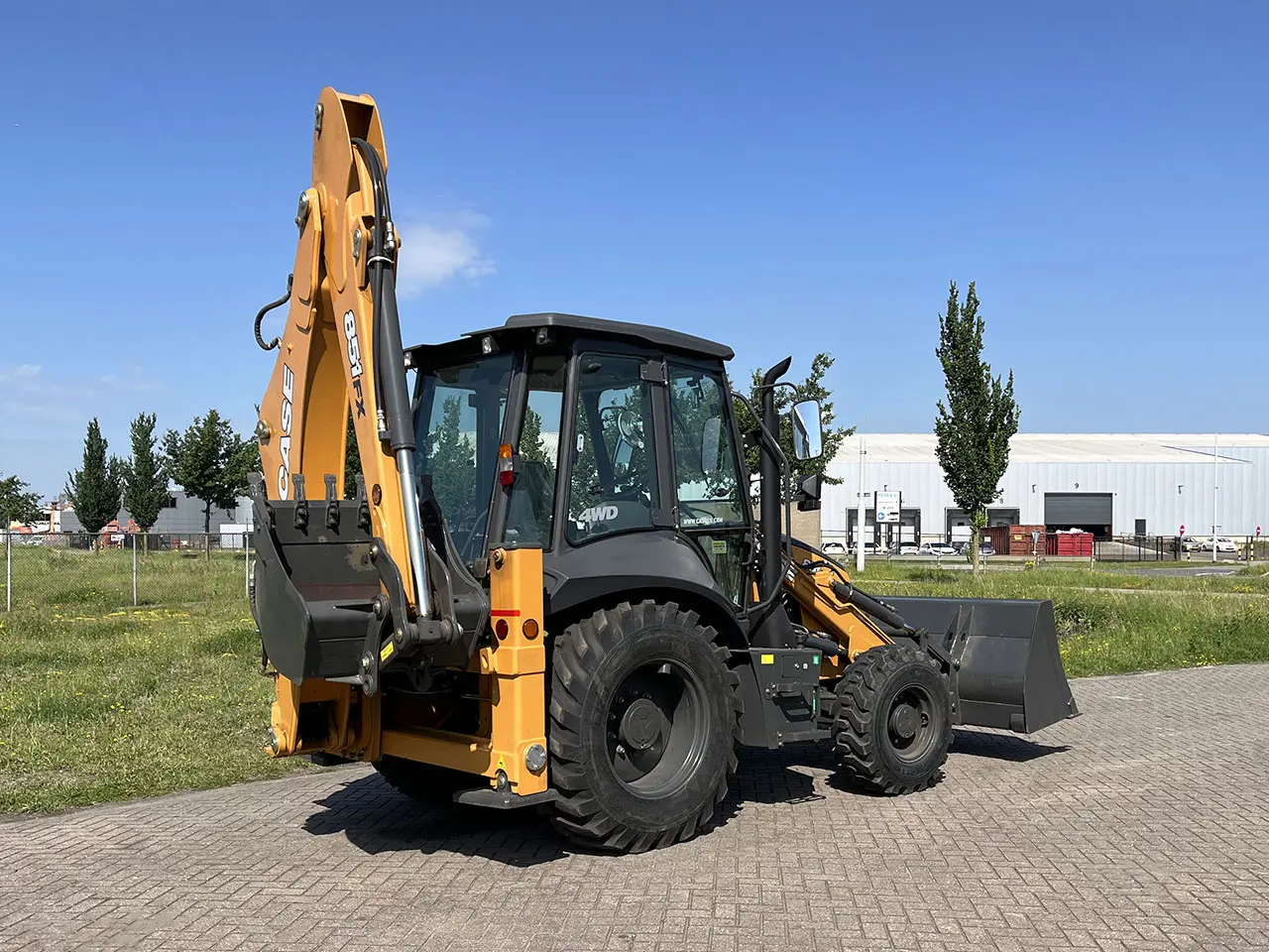Case 851FX 4x4 Backhoe Loader 5