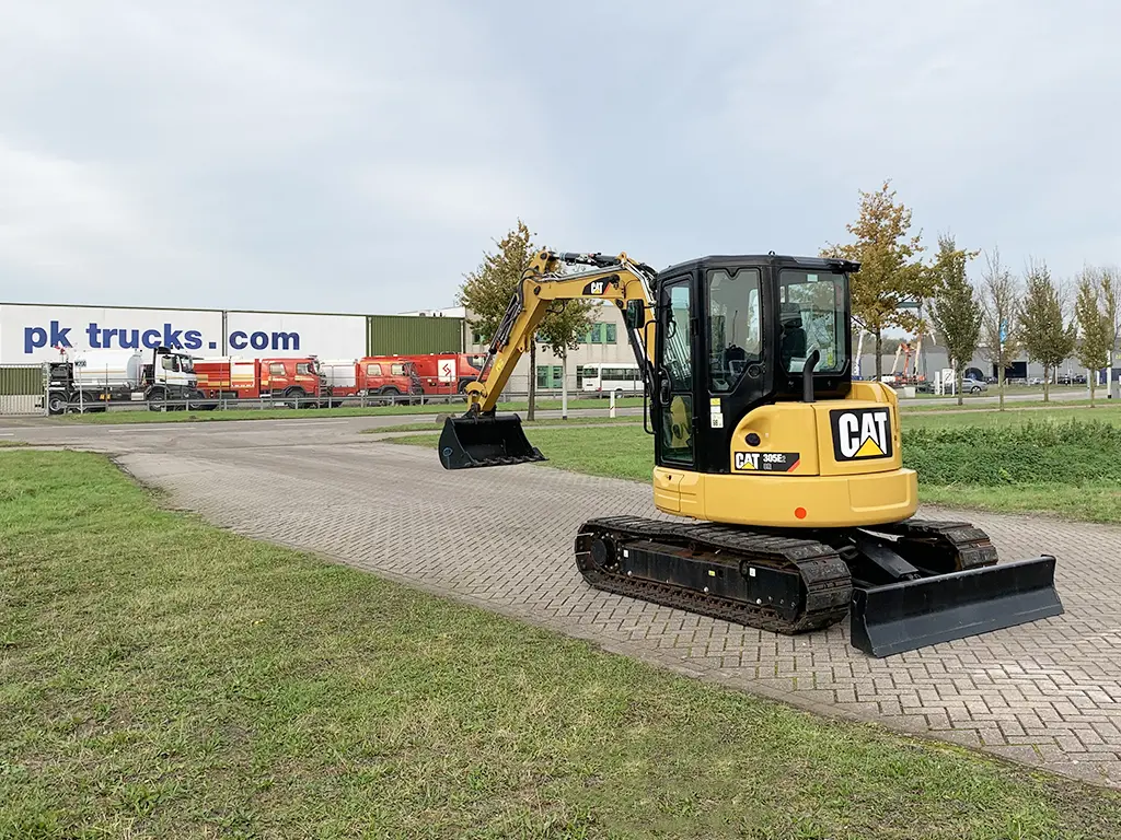 Caterpillar 305E2GR Machine de terrassement Track 3