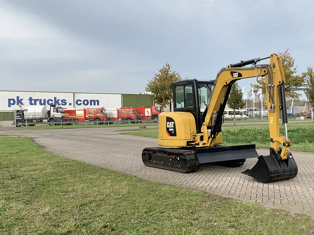 Caterpillar 305E2GR Machine de terrassement Track 4