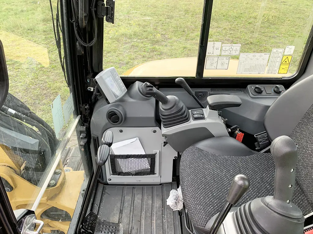 Caterpillar 305E2GR Track Excavator 7