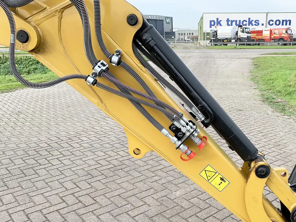 Caterpillar 305E2GR Machine de terrassement Track 17