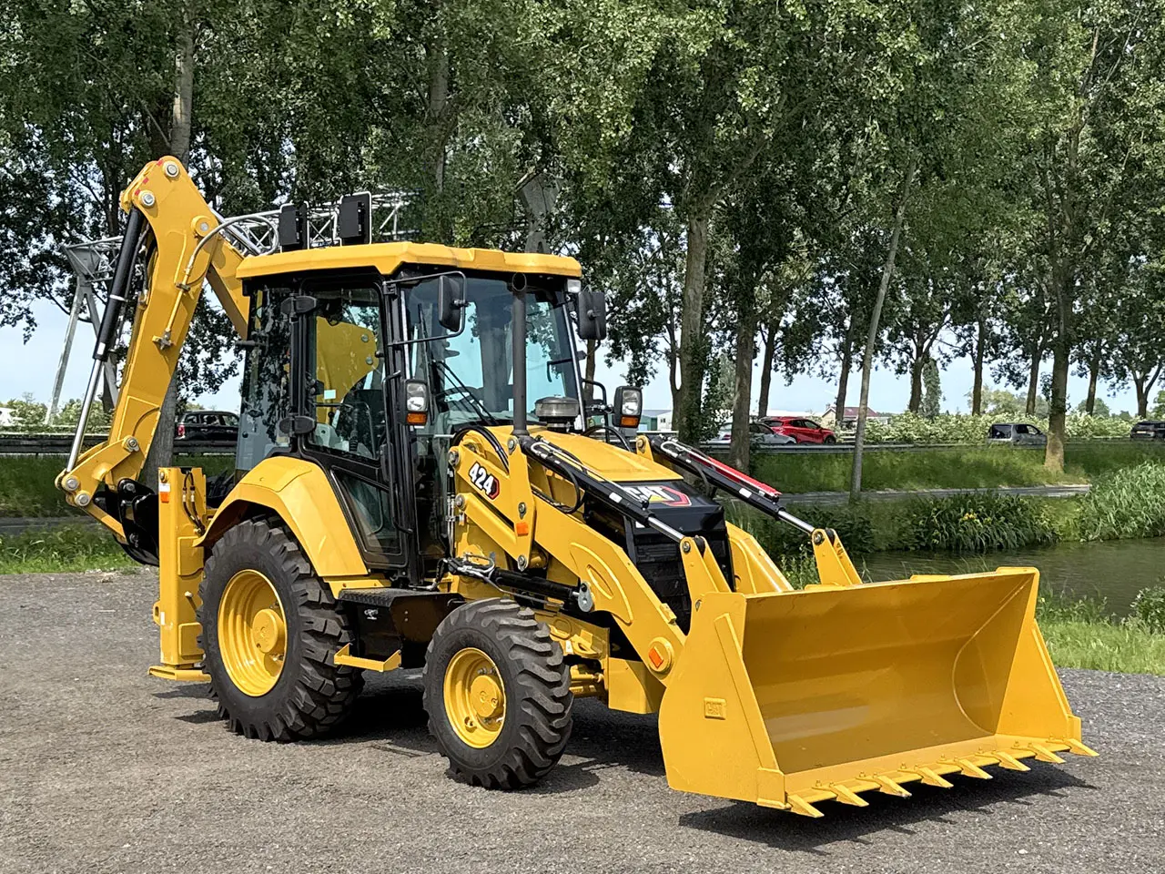 Caterpillar 424 Backhoe Loader 4x4 8