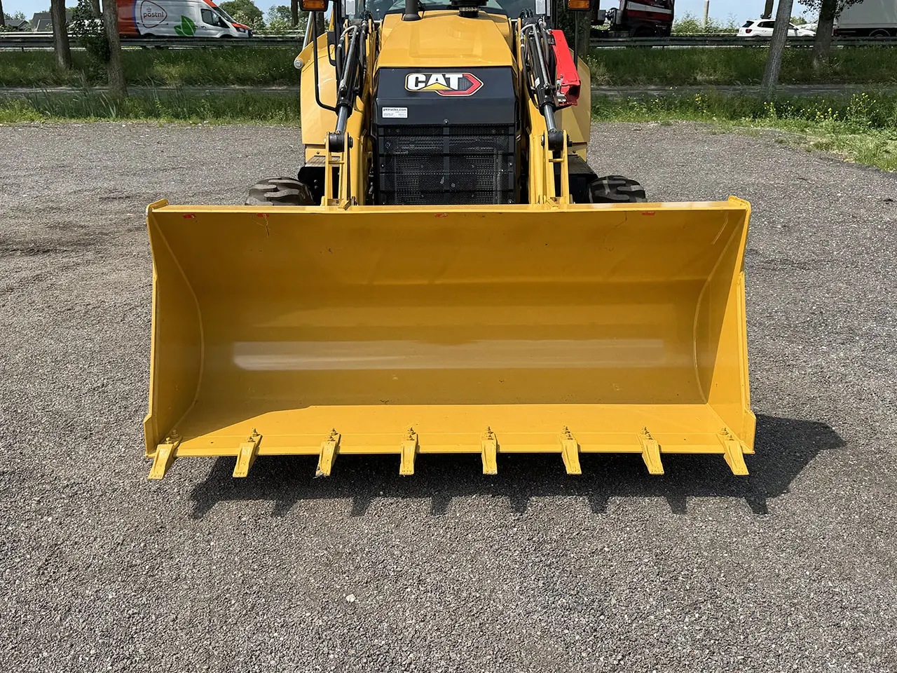 Caterpillar 424 Backhoe Loader 4x4 13