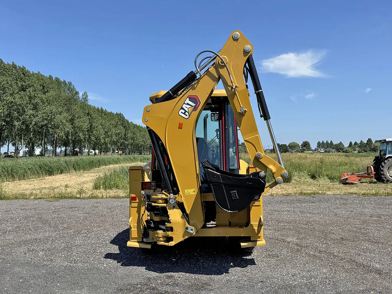 Caterpillar 424 Backhoe Loader 4x4 13