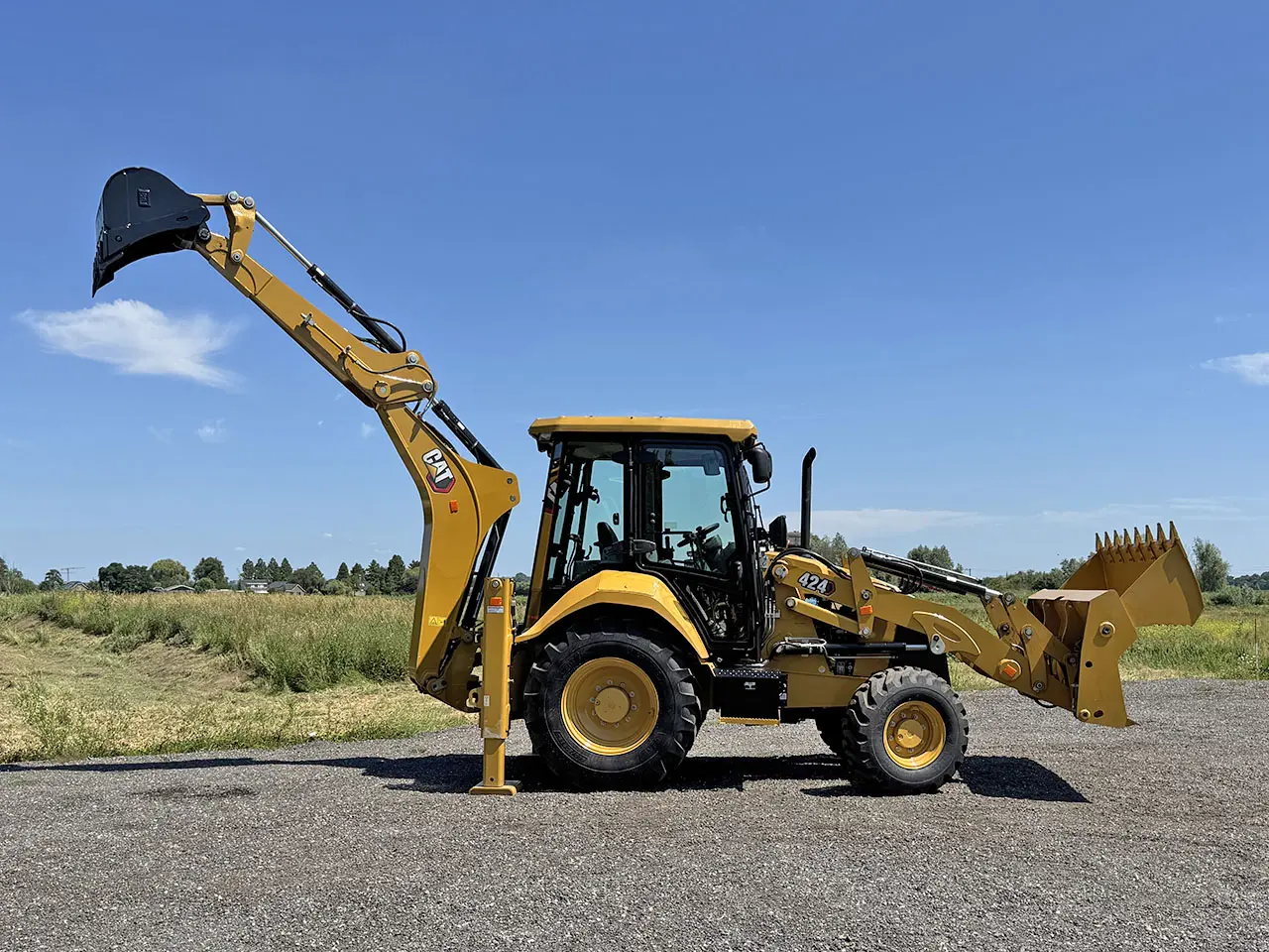 Caterpillar 424 Backhoe Loader 4x4 15