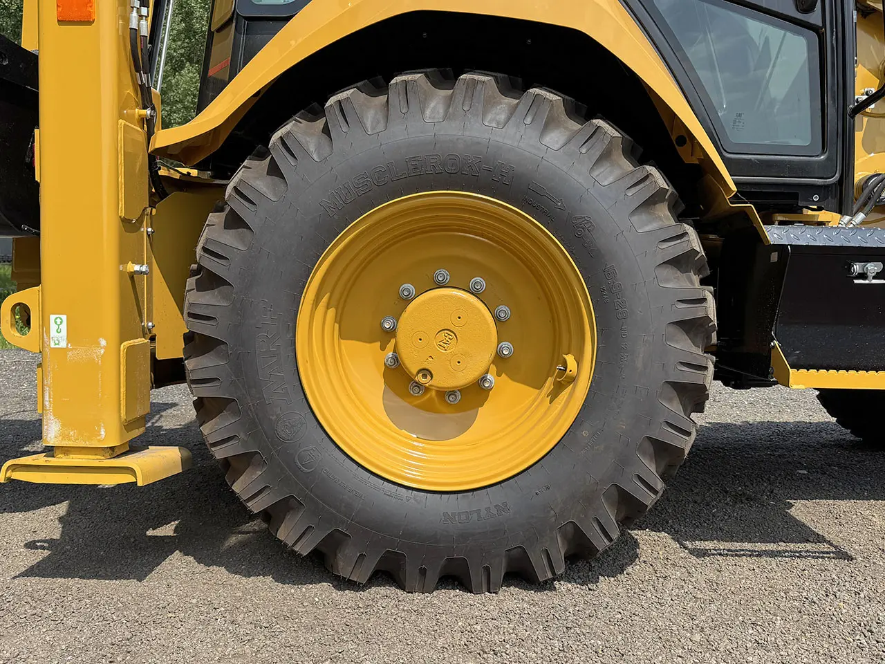 Caterpillar 424 Backhoe Loader 4x4 17
