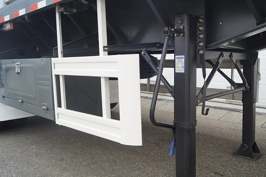 CIMC 40 Container 4-Axle Flatbed Trailer with Twistlock 9