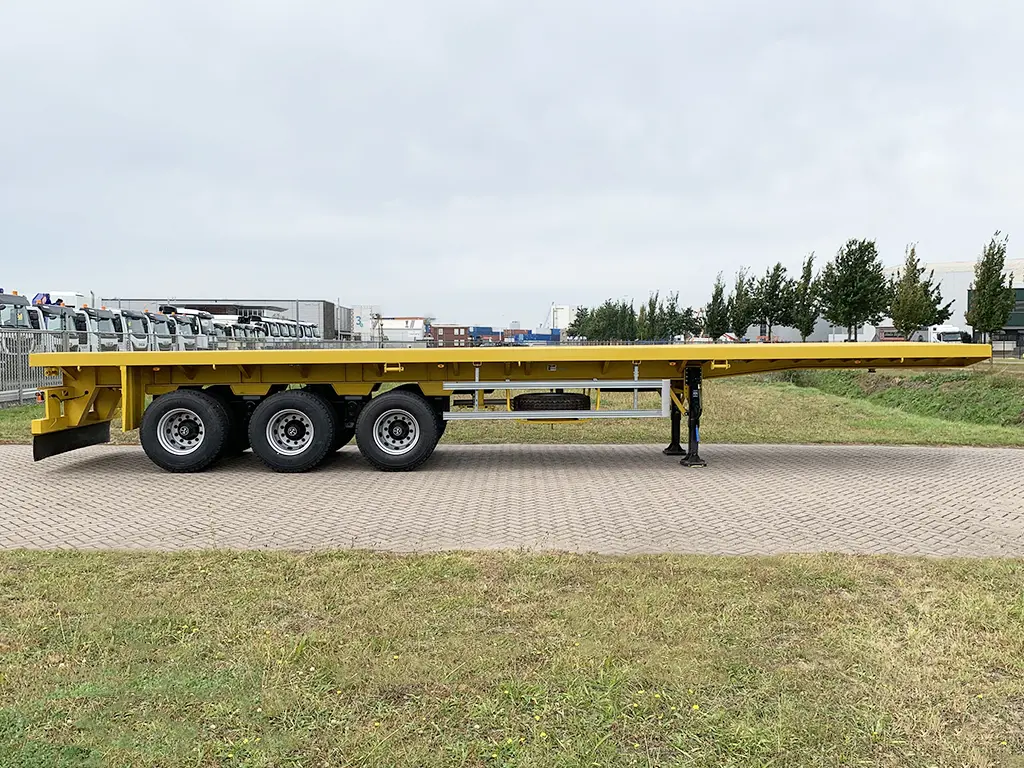 Comet FT-SRP 13.02 Flatbed Trailer with Twistlock 3-Axle 5