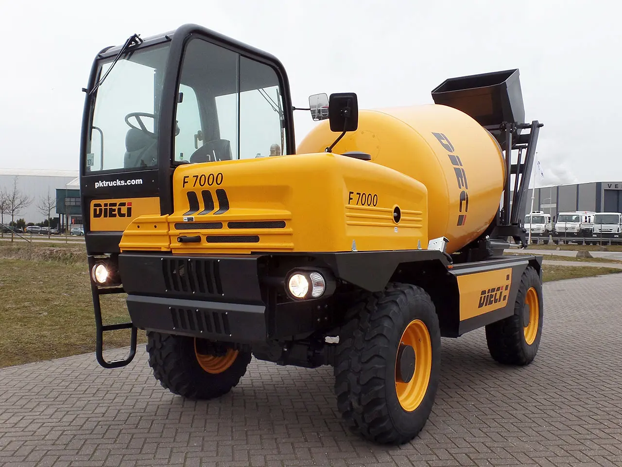 Dieci F7000 4x4 Self Loading Concrete Mixer