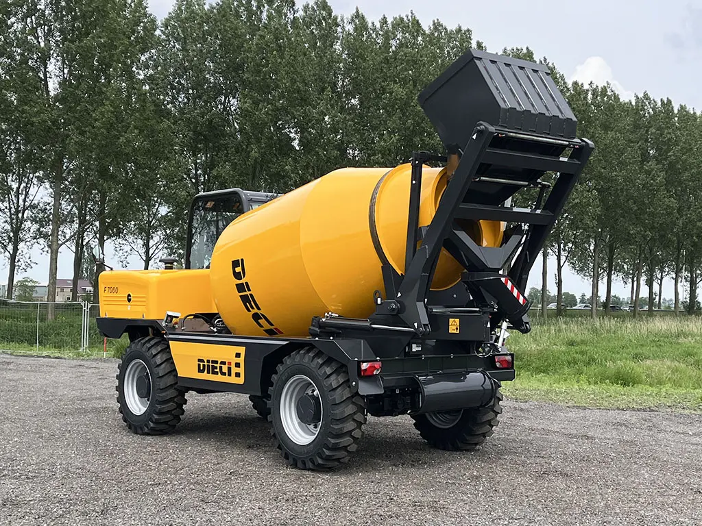 Dieci F7000 Self Loading Concrete Mixer 4x4 3