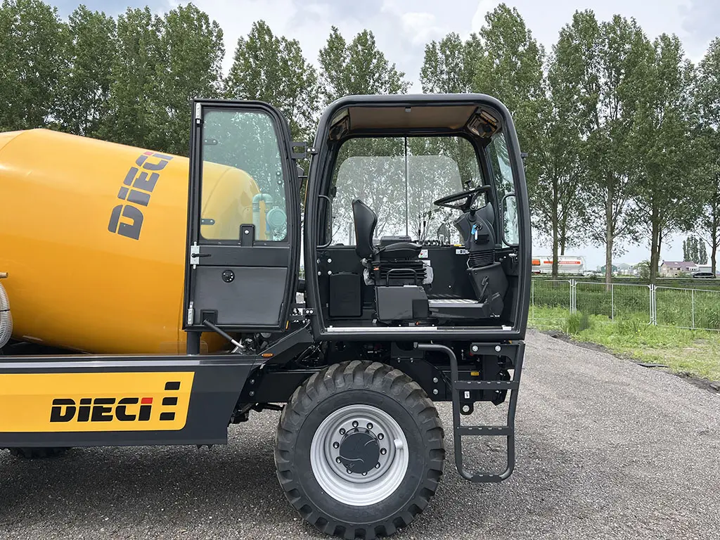 Dieci F7000 Self Loading Concrete Mixer 4x4 7