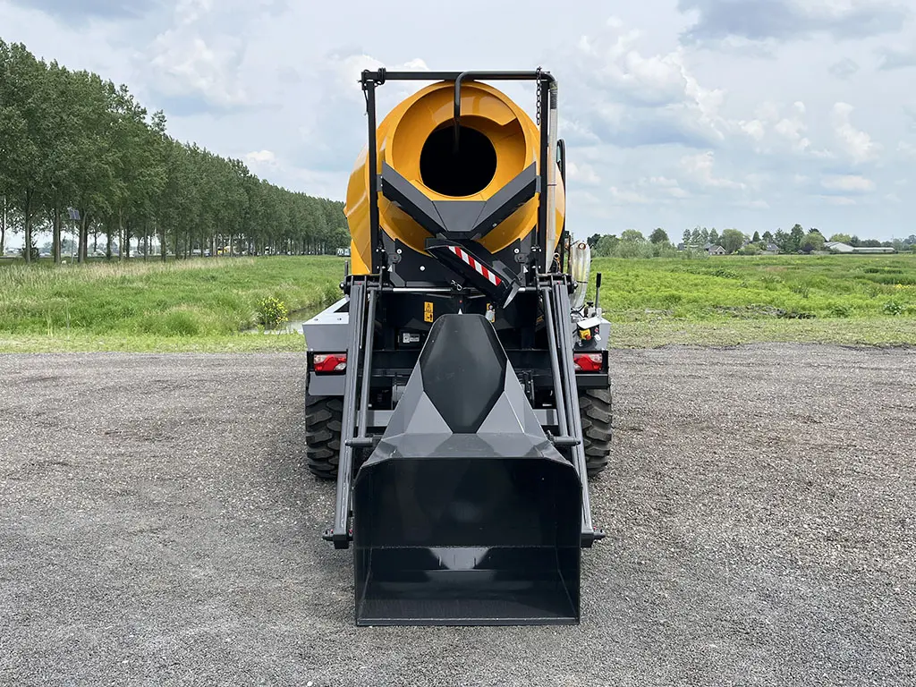 Dieci F7000 4x4 Self Loading Concrete Mixer 11