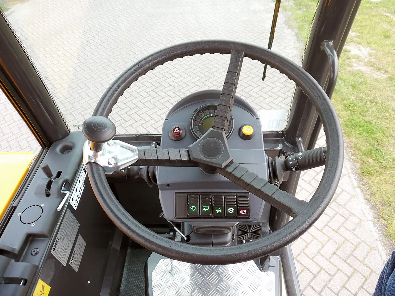 Dieci L-4700 4x4 Self Loading Concrete Mixer 12