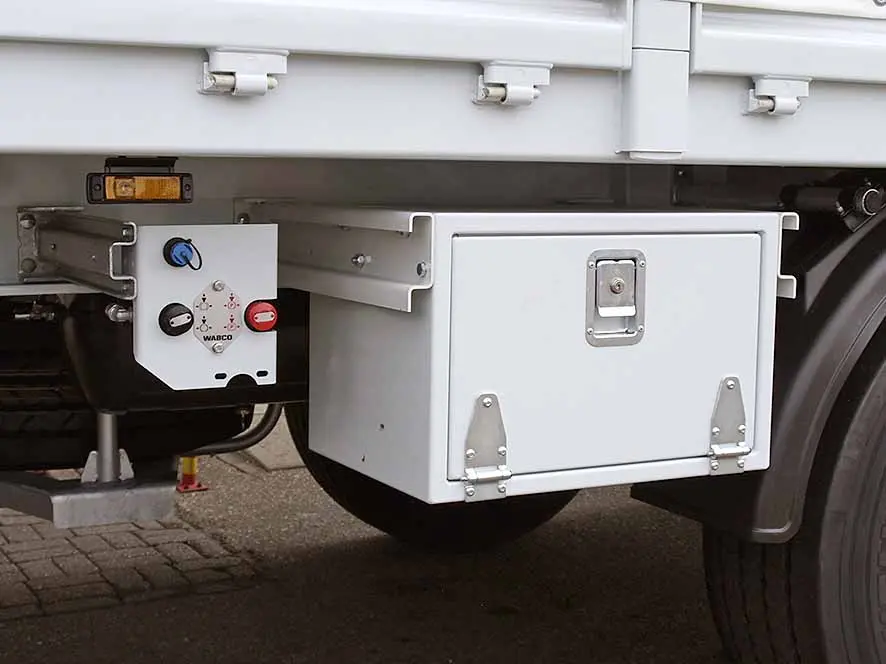 Euromax AHW 3-Axle Canvas Box Drawbar Trailer 11