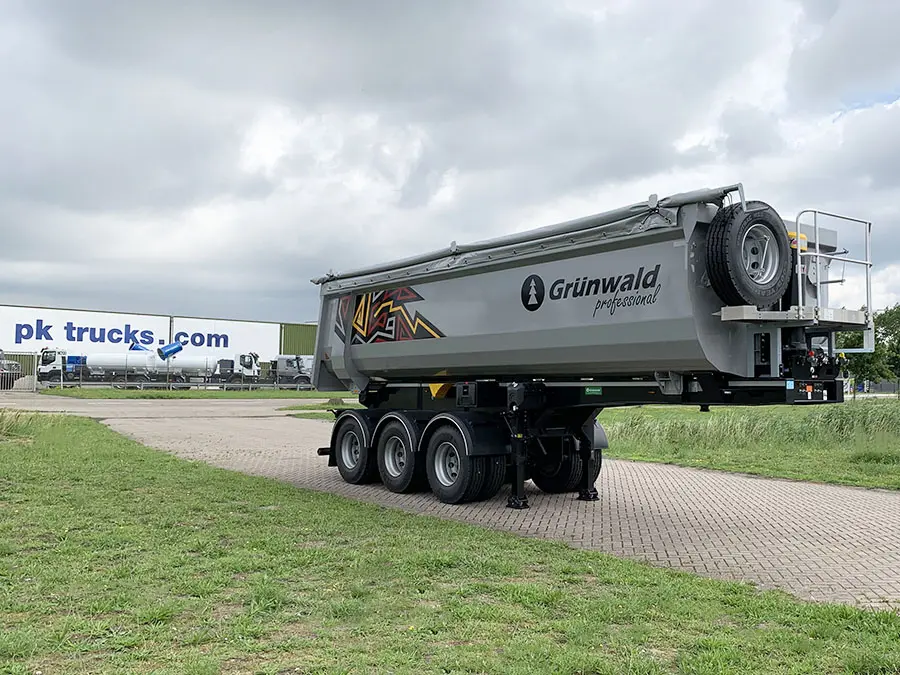 Grunwald TST 31 3-Axle Tipper Trailer 4