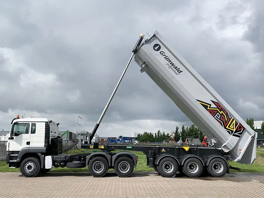 Grunwald TST 31 3-Axle Tipper Trailer 7