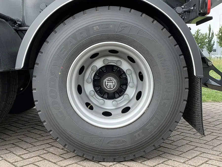 Grunwald TST 31 3-Axle Tipper Trailer 14