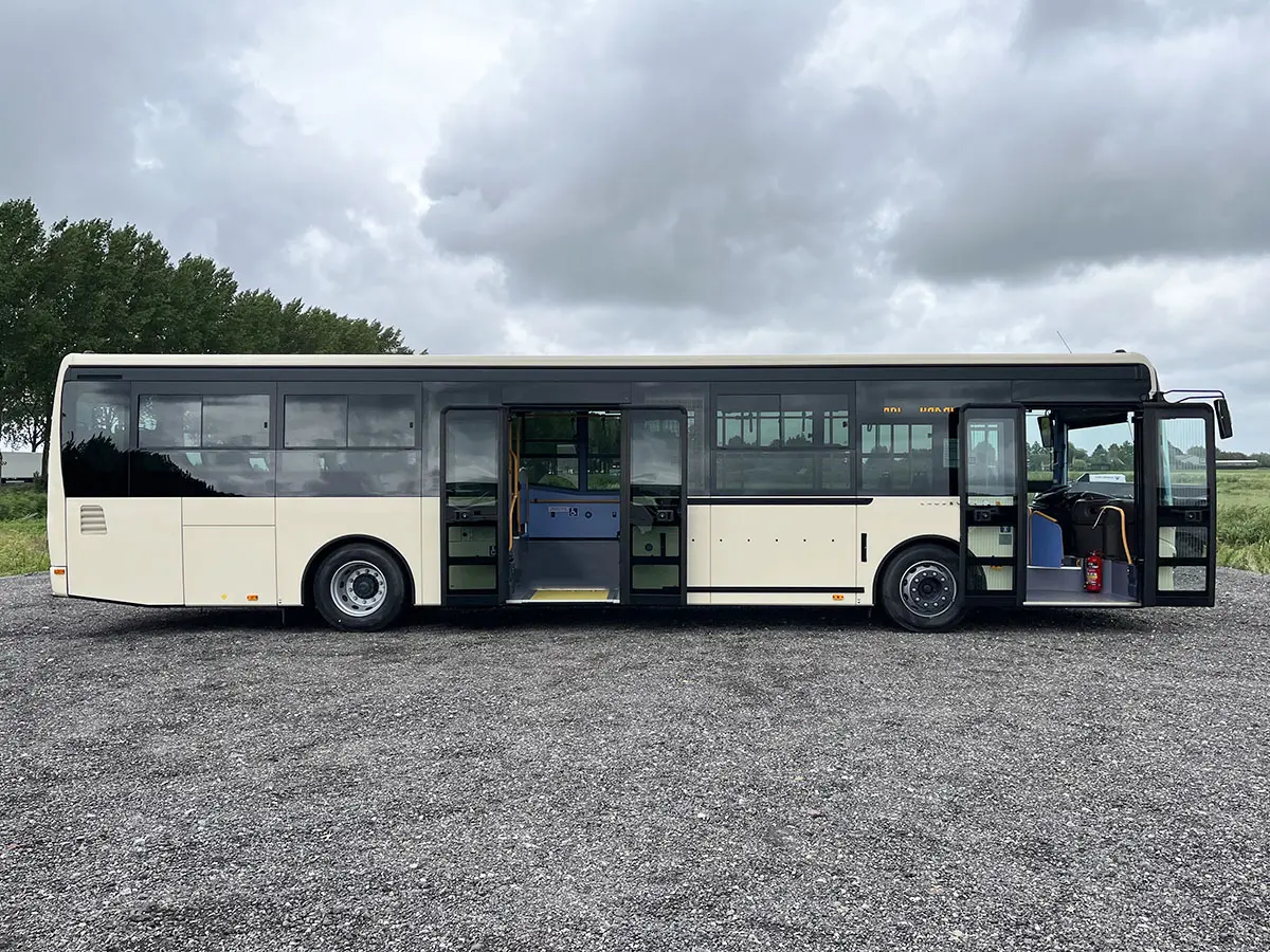 Iveco Crossway LE LF City Bus 4x2 9