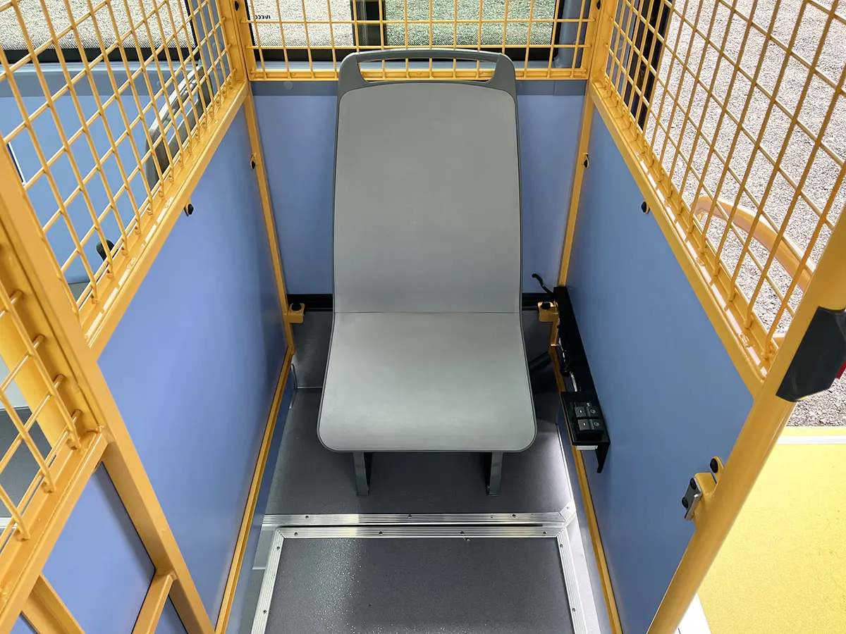 Iveco Crossway LE LF 4x2 City Bus 14