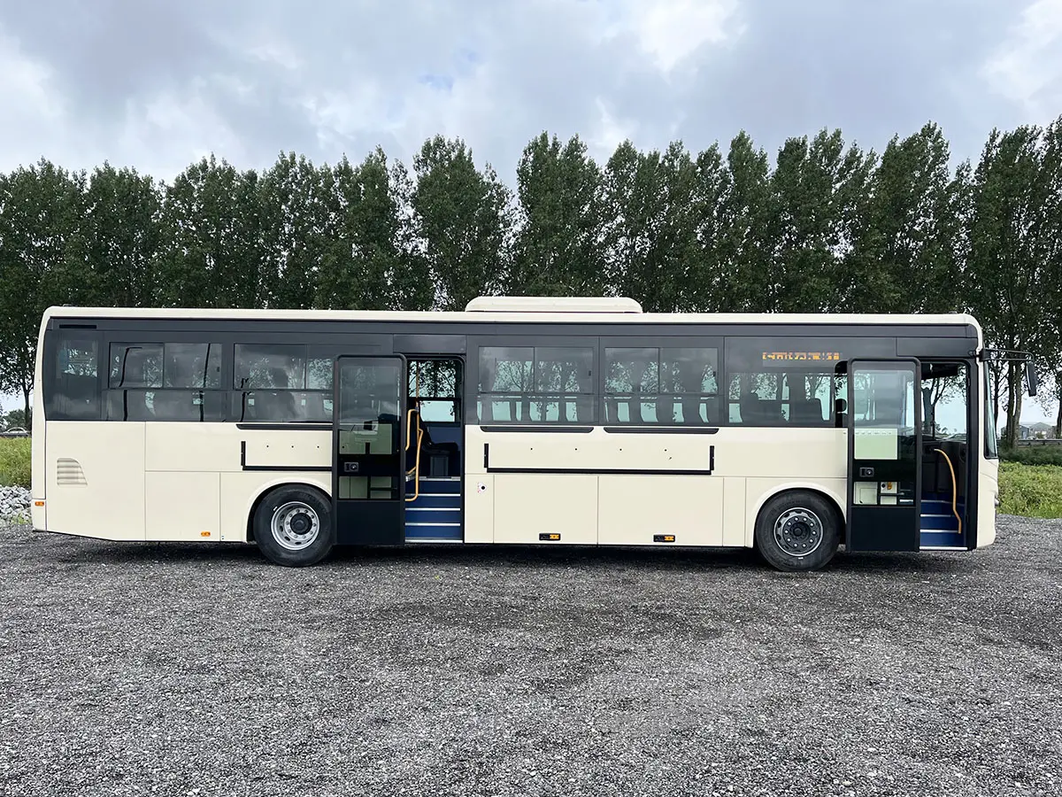Iveco Crossway Slider NF Touringcar 4x2 10