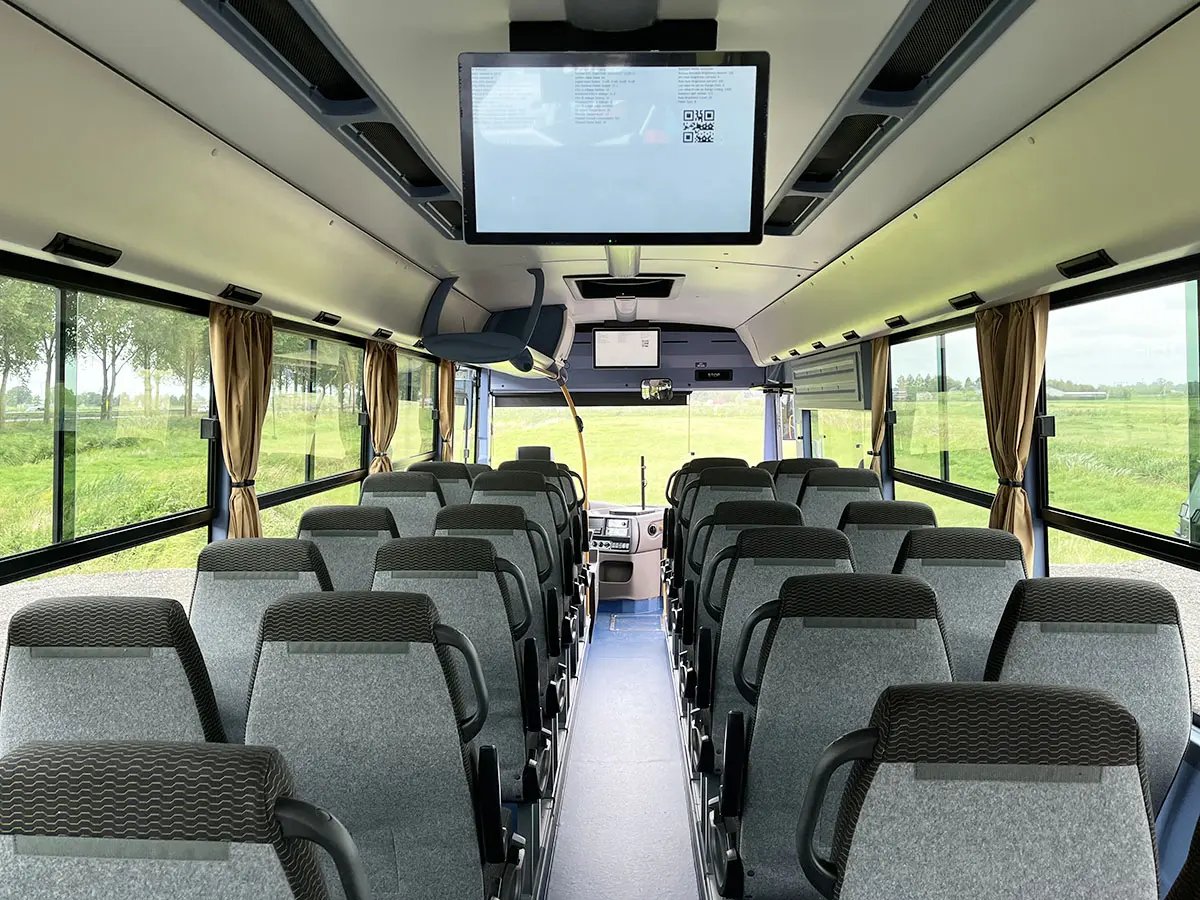 Iveco Crossway Slider NF Touringcar 4x2 14