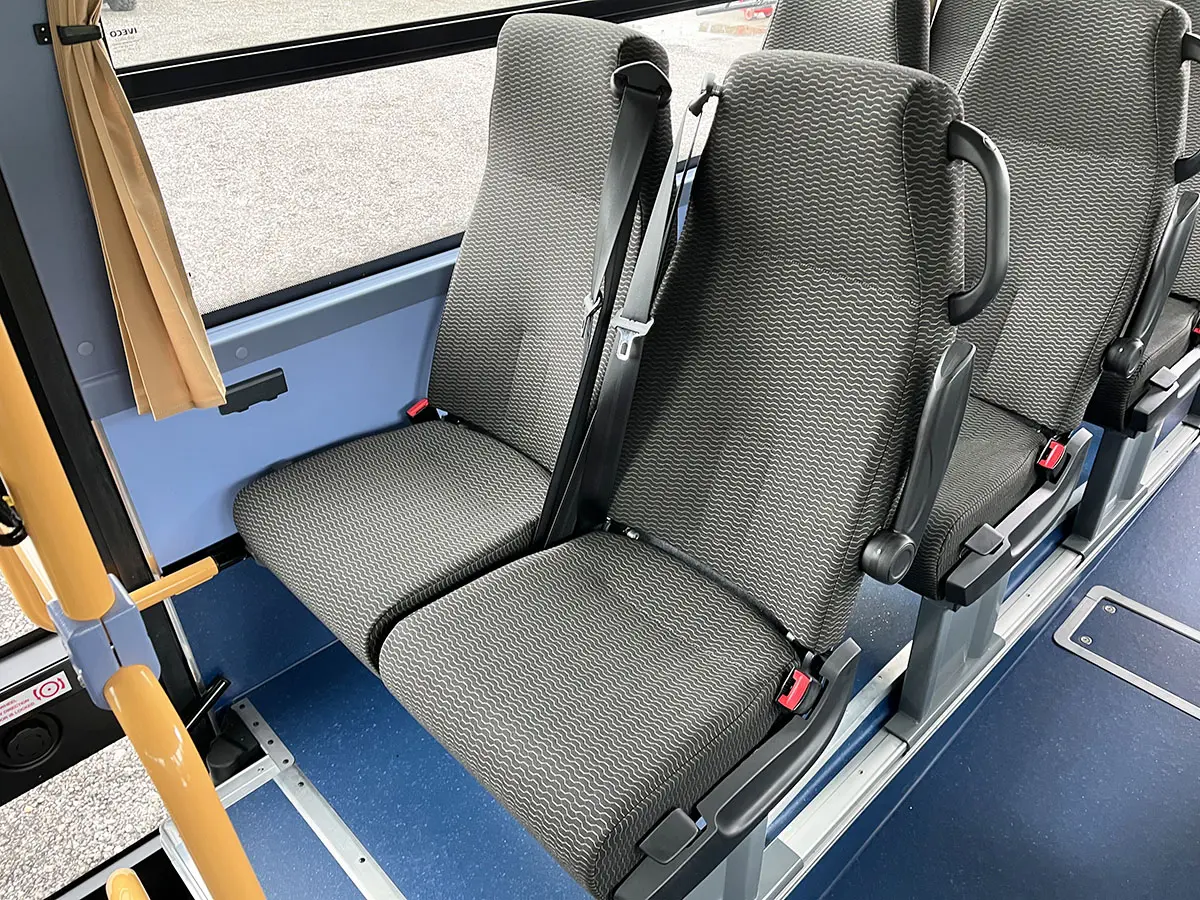 Iveco Crossway Slider NF Touringcar 4x2 15