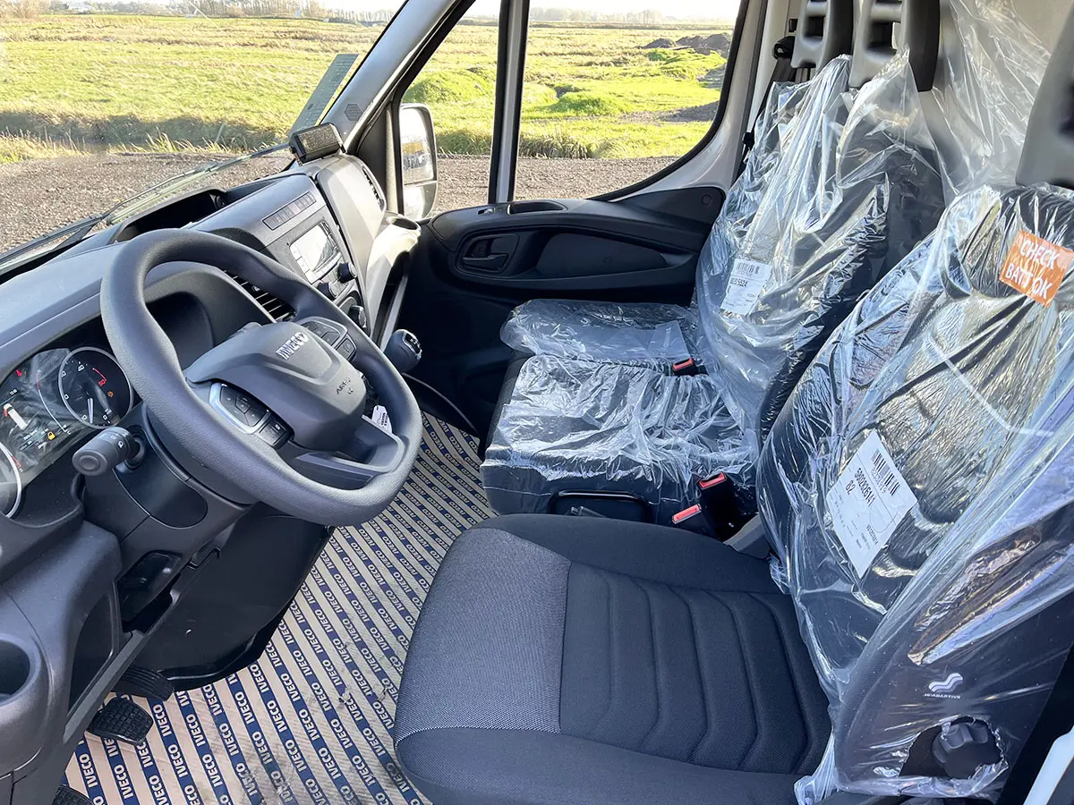 Iveco Daily 35S16V Fourgon 4x2 7