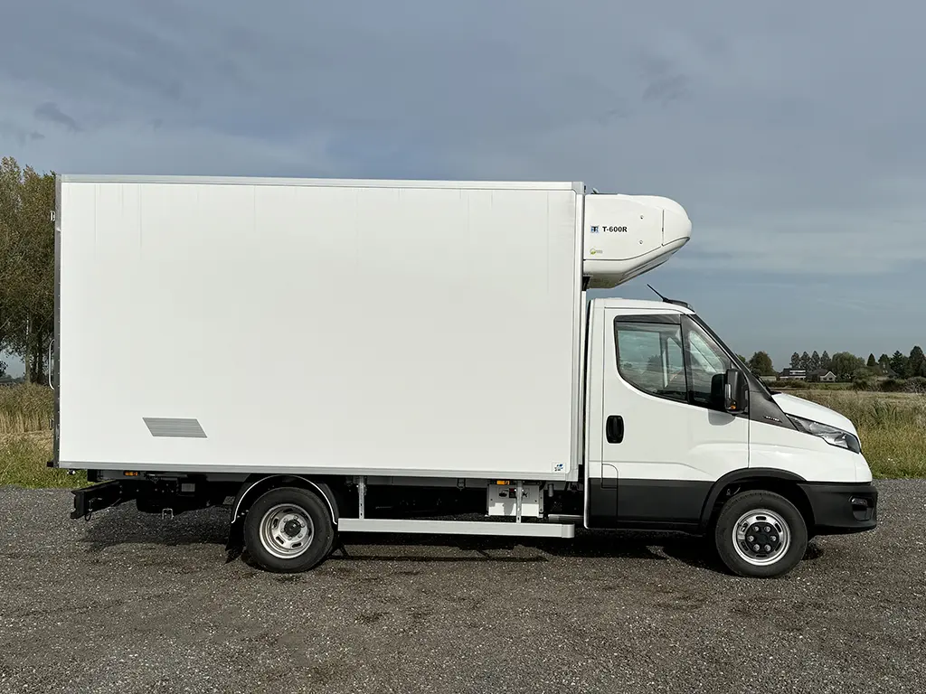 Iveco Daily 50C15 4x2 Refrigerated Truck 5
