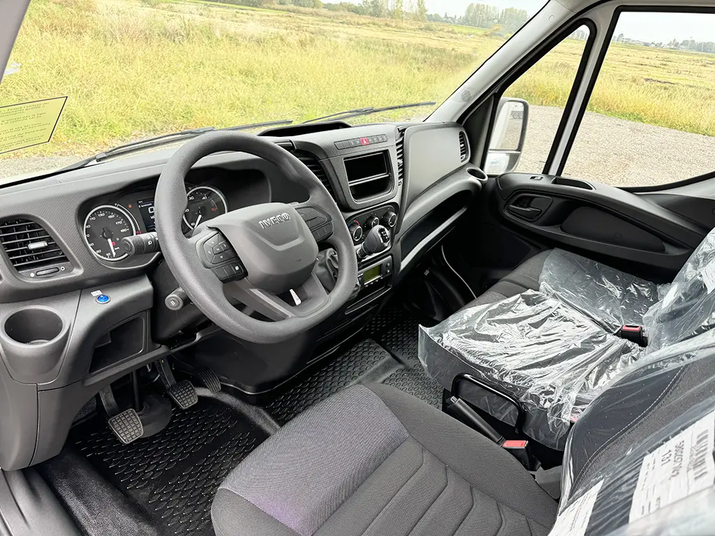 Iveco Daily 50C15 Refrigerated Truck 4x2 8