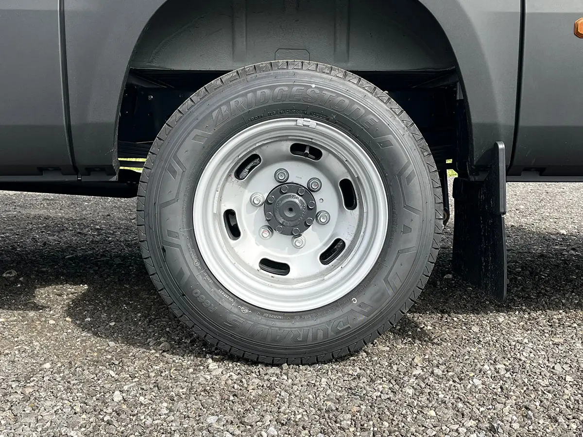 Iveco Daily 50C15V 4x2 Closed Van 14