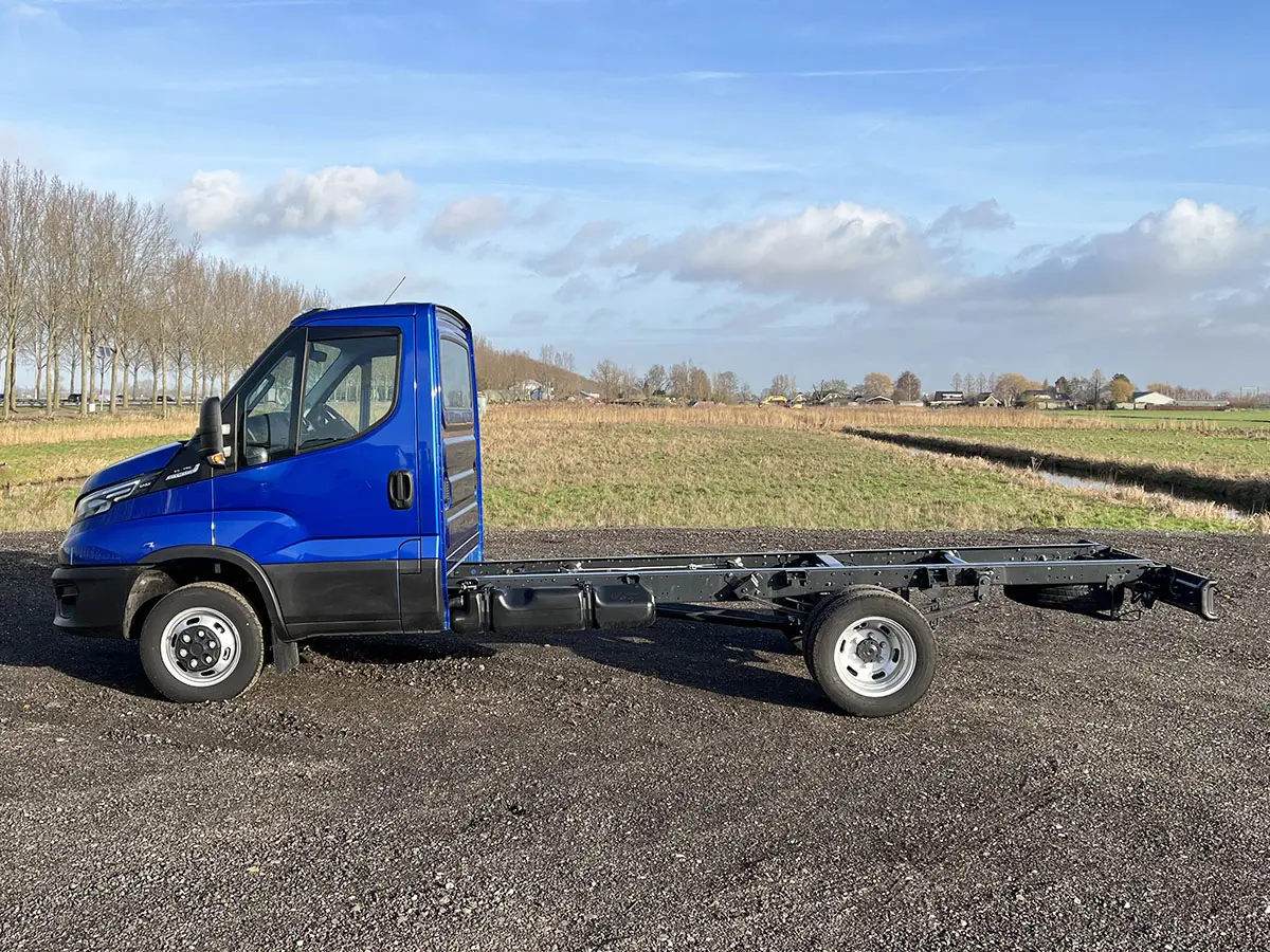 Iveco Daily 50C17A8-3750 Châssis Cabine 4x2 2