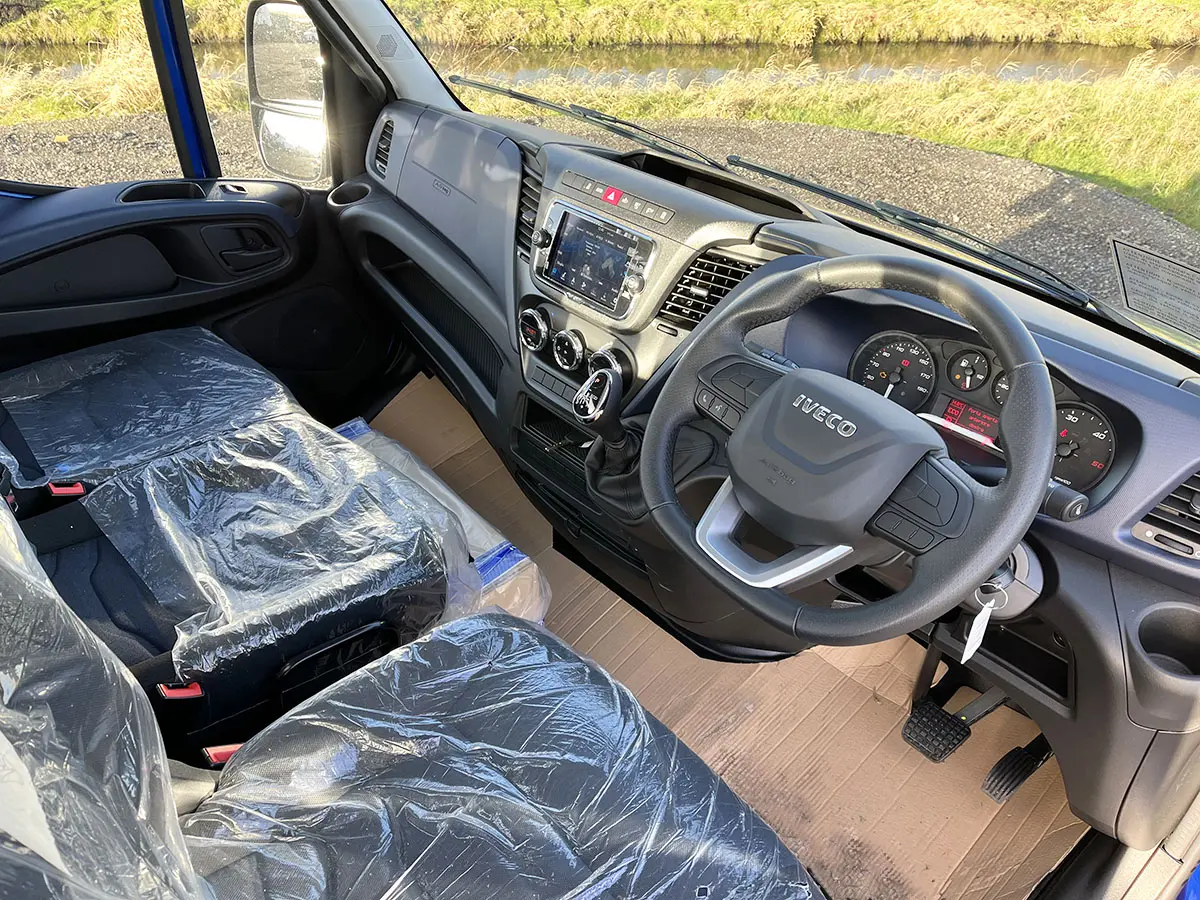 Iveco Daily 50C17A8-3750 4x2 Chassis Cabin 8