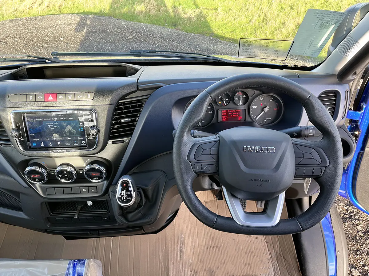 Iveco Daily 50C17A8-3750 4x2 Chassis Cabin 9