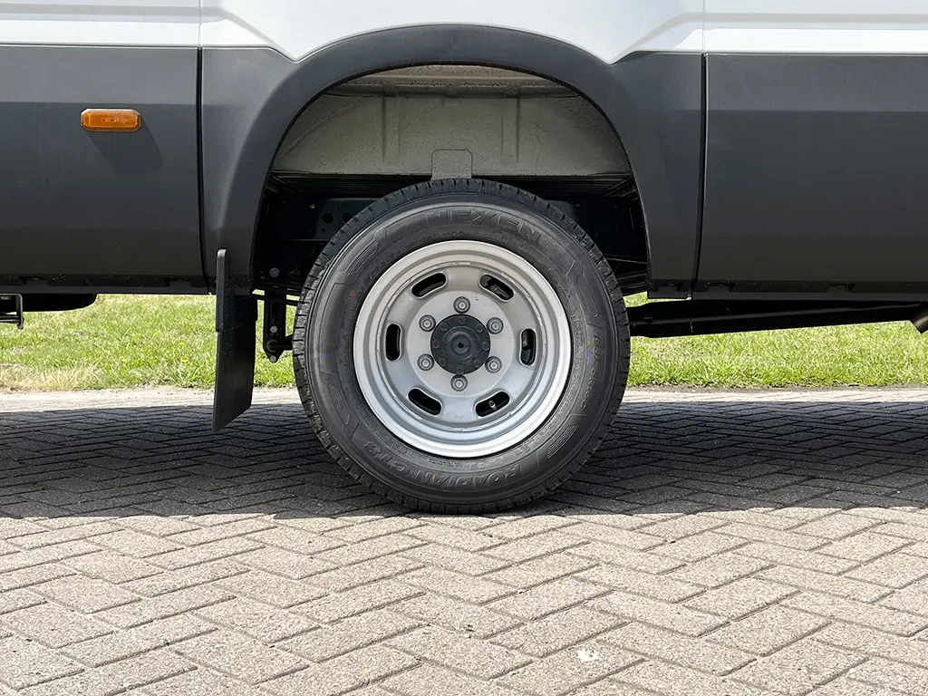 Iveco Daily 50C18HV 4x2 Closed Van 14