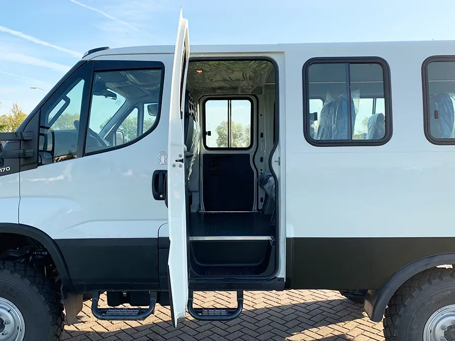 Iveco Daily 55S15DW Mini bus 4x4 9