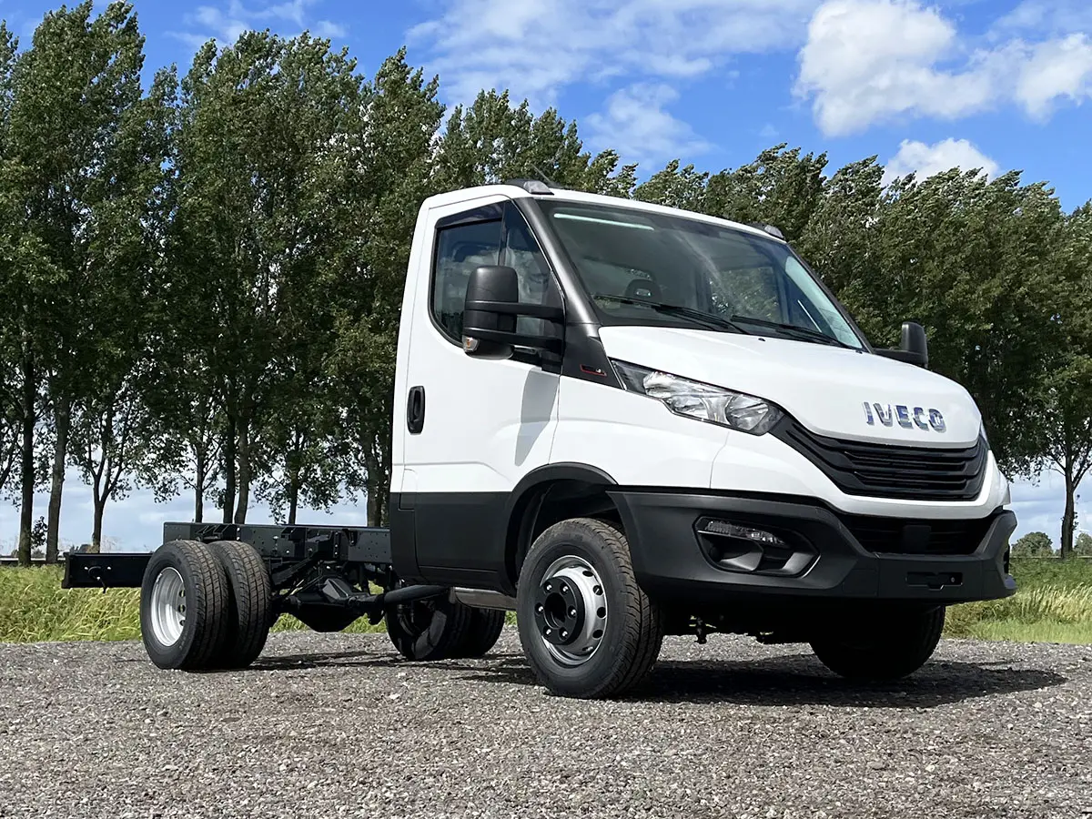 Iveco Daily 70C15-3450 4x2 Chassis Cabin 4