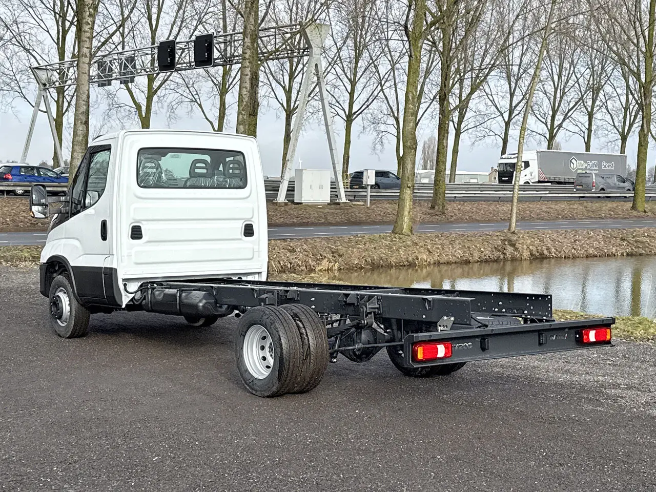 Iveco Daily 70C15-4100 E3 MY Chassis Cabin 4x2 6