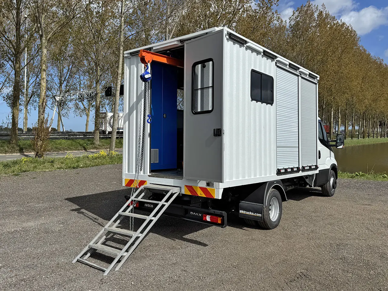 Iveco Daily 70C15/E3 MY 4x2 Workshop Truck 14