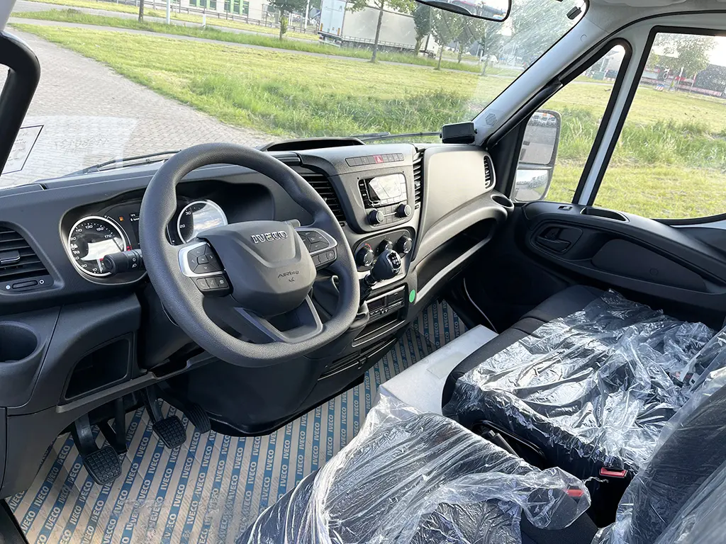 Iveco Daily 70C16H3.0-4350 Châssis Cabine 4x2 8