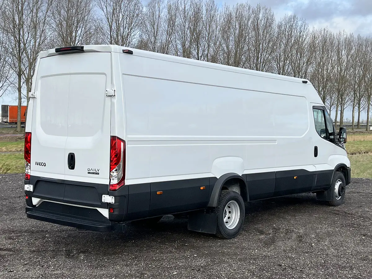 Iveco Daily 70C18HA8 V/P Fourgon 4x2 6